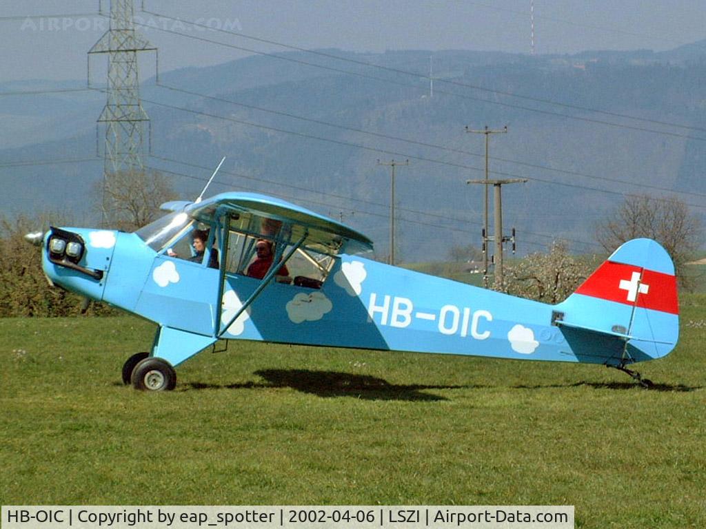 HB-OIC, 1944 Piper L-4J Grasshopper (J3C-65D) C/N 12372, Departing to a local flight