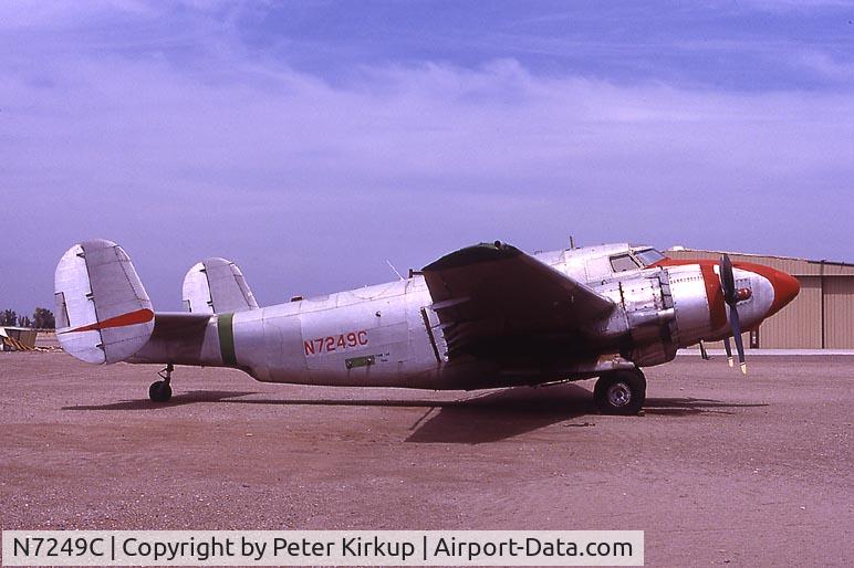 N7249C, Lockheed PV-2 Harpoon C/N 15-1137, Chandler Jul-81