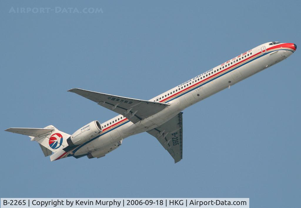 B-2265, 1998 McDonnell Douglas MD-90-30 C/N 53587, China Eastern Mad Dog