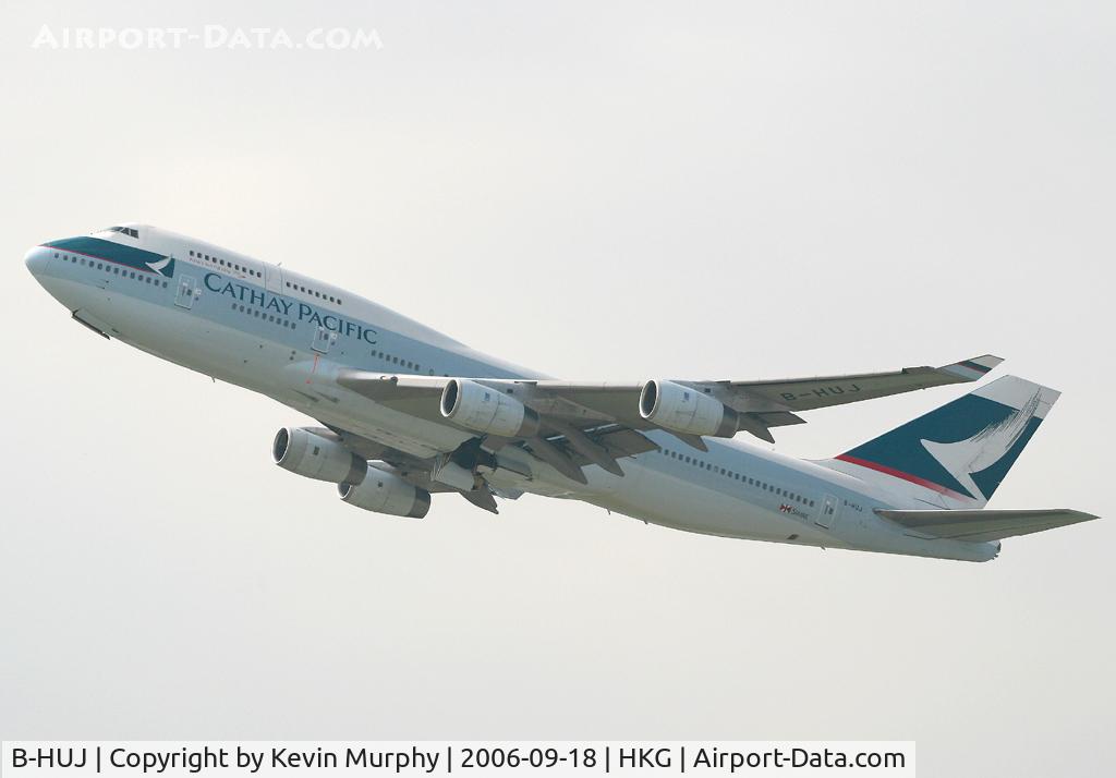 B-HUJ, 1995 Boeing 747-467 C/N 27595, CP 747