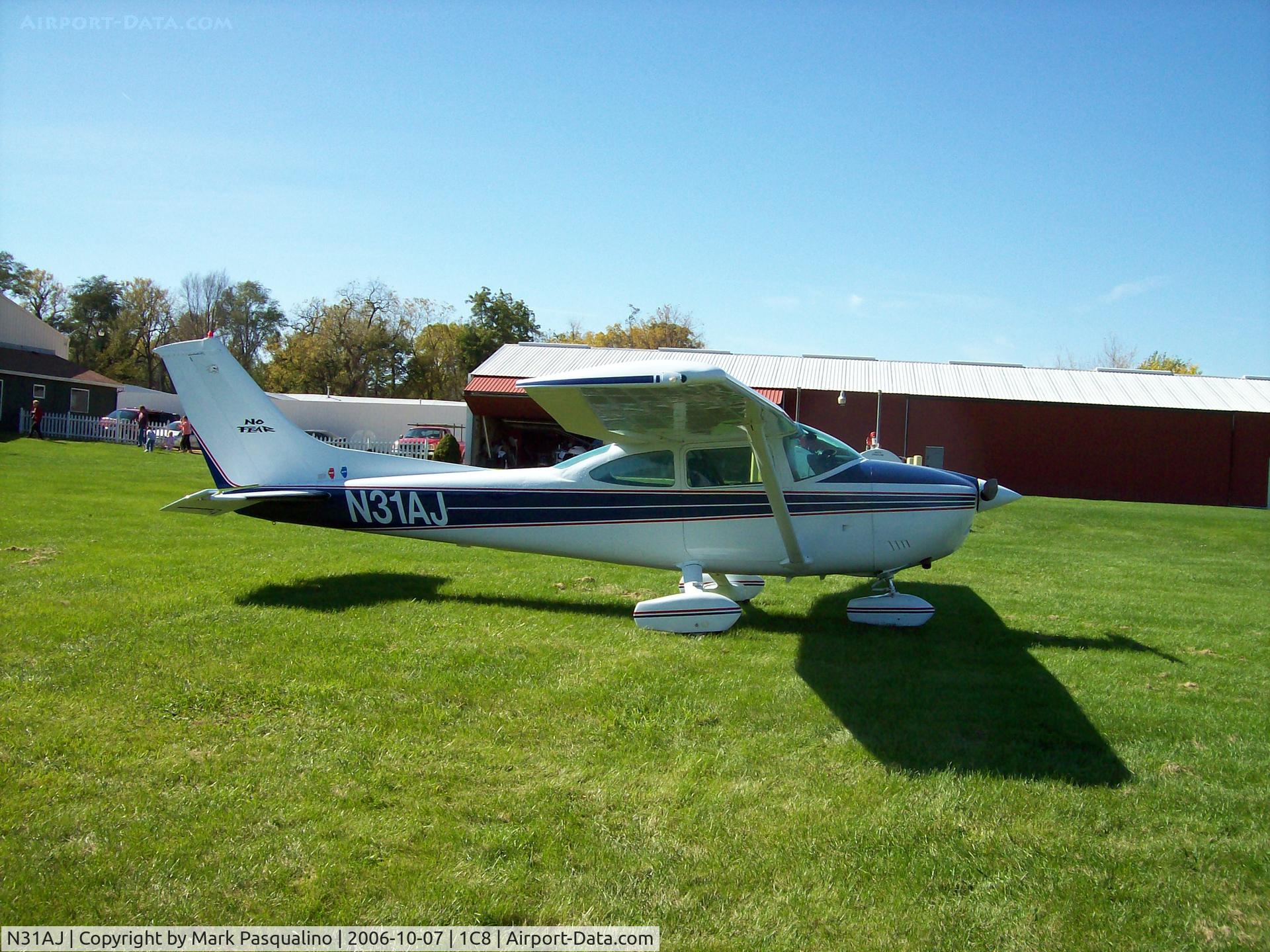 N31AJ, 1975 Cessna 182P Skylane C/N 18264449, Cessna 182