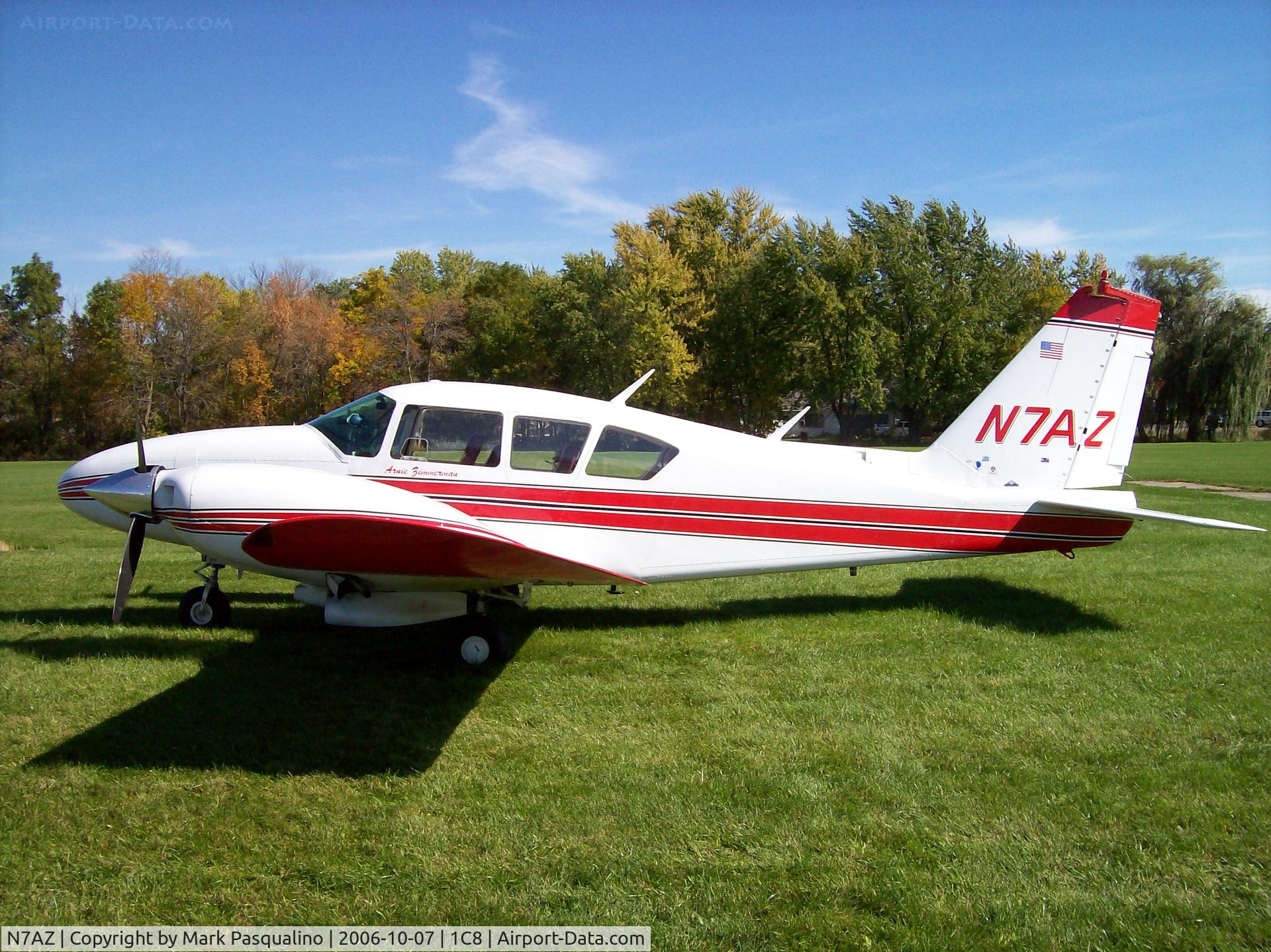 N7AZ, 1968 Piper PA-23-250 C/N 27-3964, Piper PA-23-250