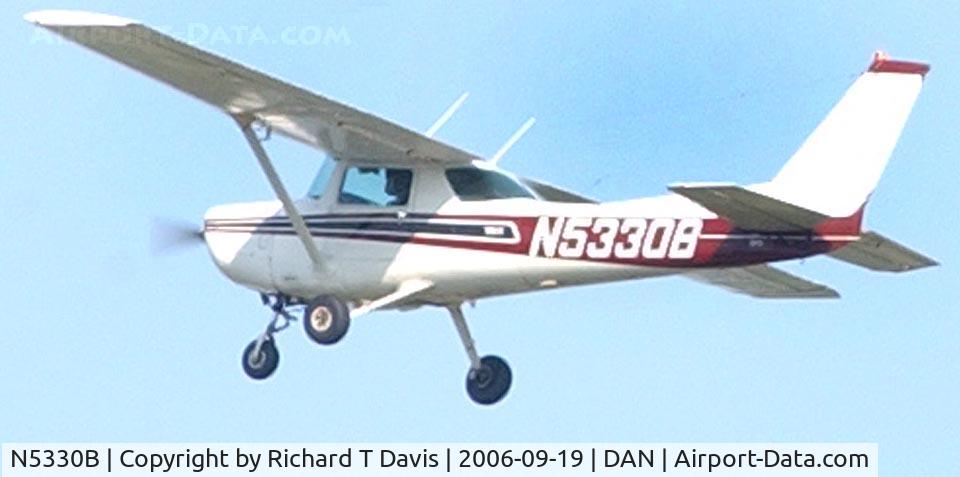 N5330B, Cessna 152 C/N 15283838, Cessna 152 in Danville Va.