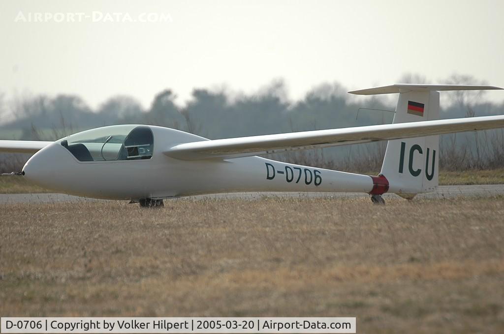 D-0706, Schempp-Hirth Standard Cirrus C/N 184, Schempp-Hirth Standard Cirrus