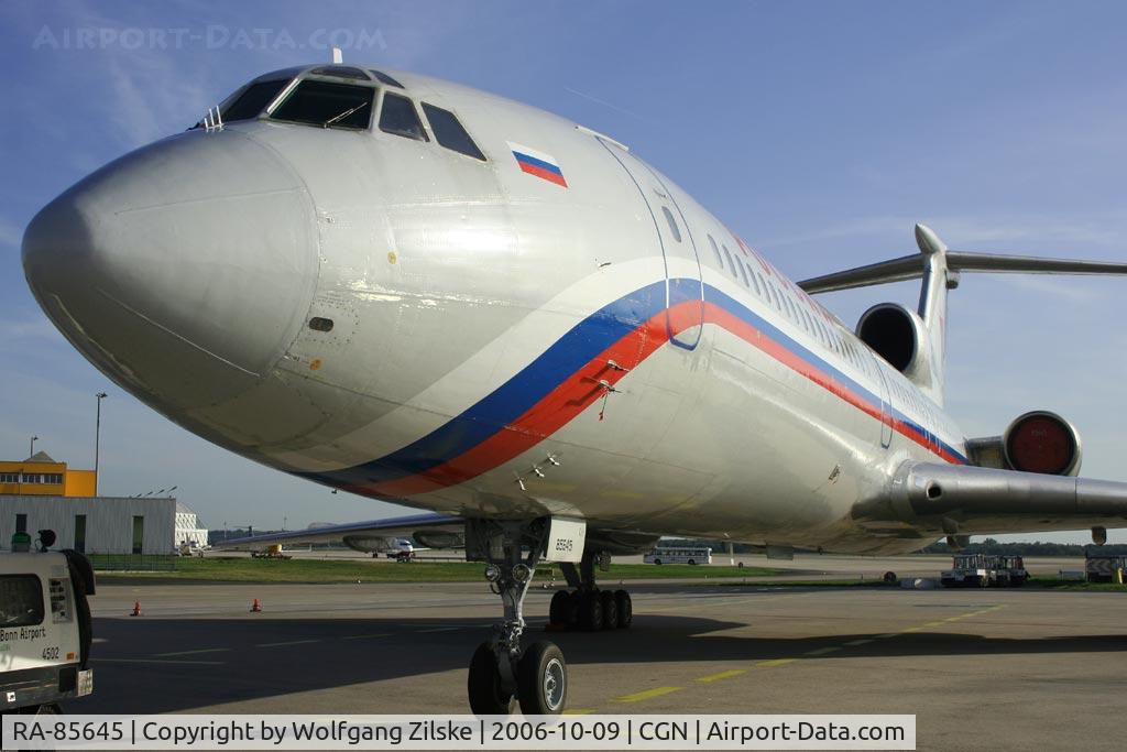 RA-85645, 1988 Tupolev Tu-154M C/N 88A782, rare visitor