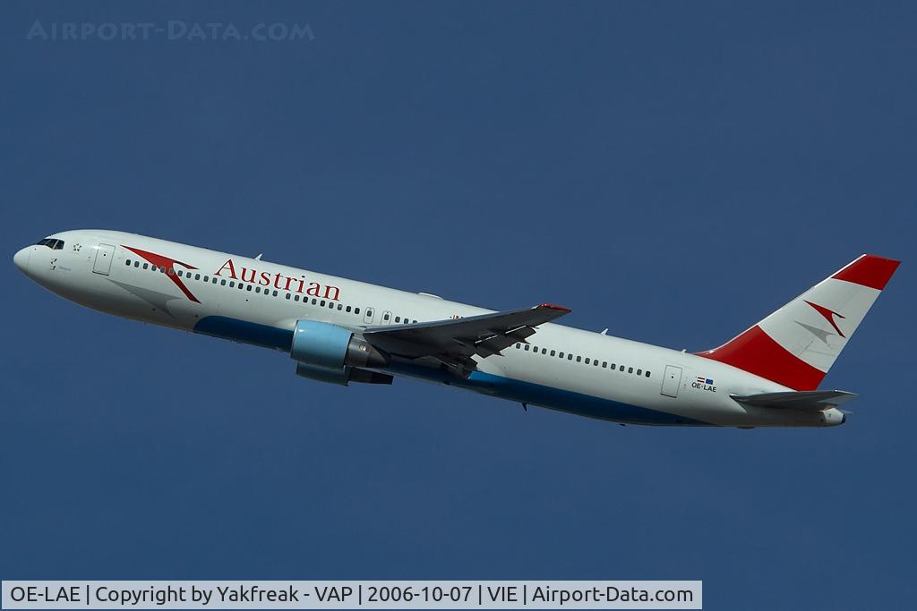 OE-LAE, 2000 Boeing 767-3Z9/ER C/N 30383, Austrian Airlines Boeing 767-300