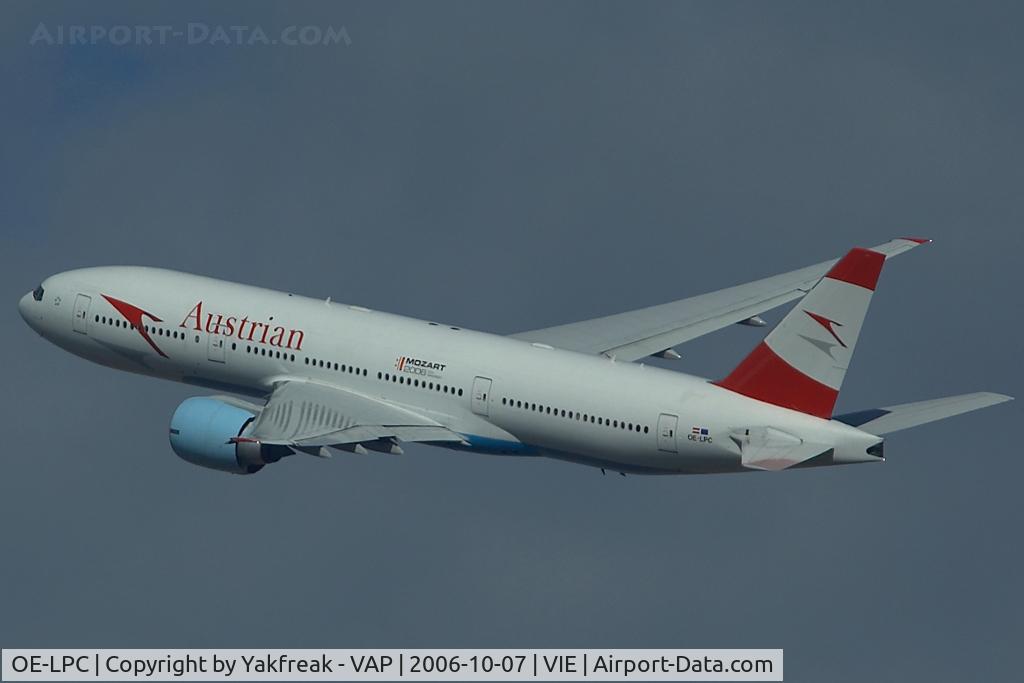 OE-LPC, 2002 Boeing 777-2Z9/ER C/N 29313, Austrian Airlines Boeing 777-200