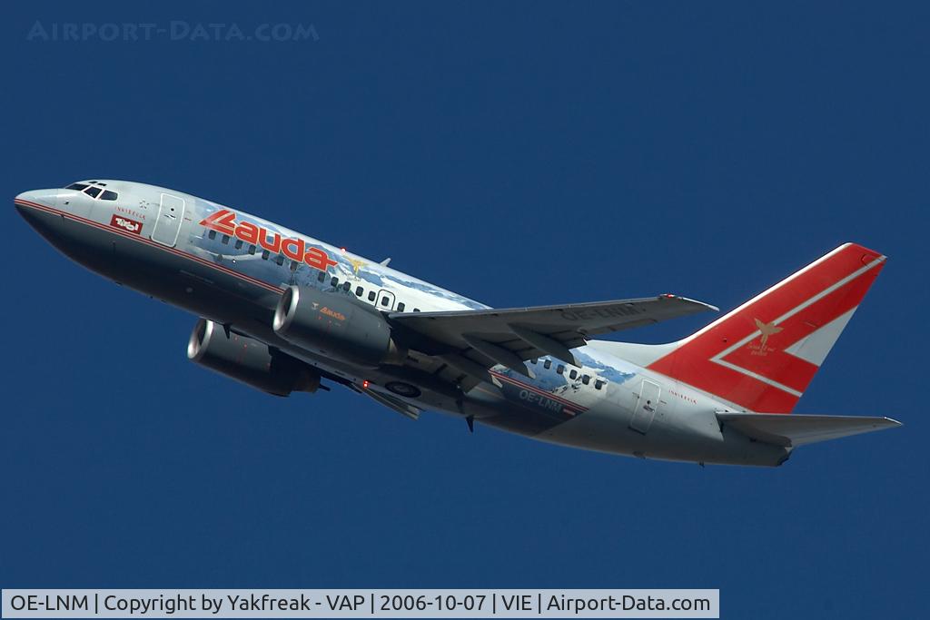 OE-LNM, 2000 Boeing 737-6Z9 C/N 30138, Lauda Air Boeing 737-600 in special colors
