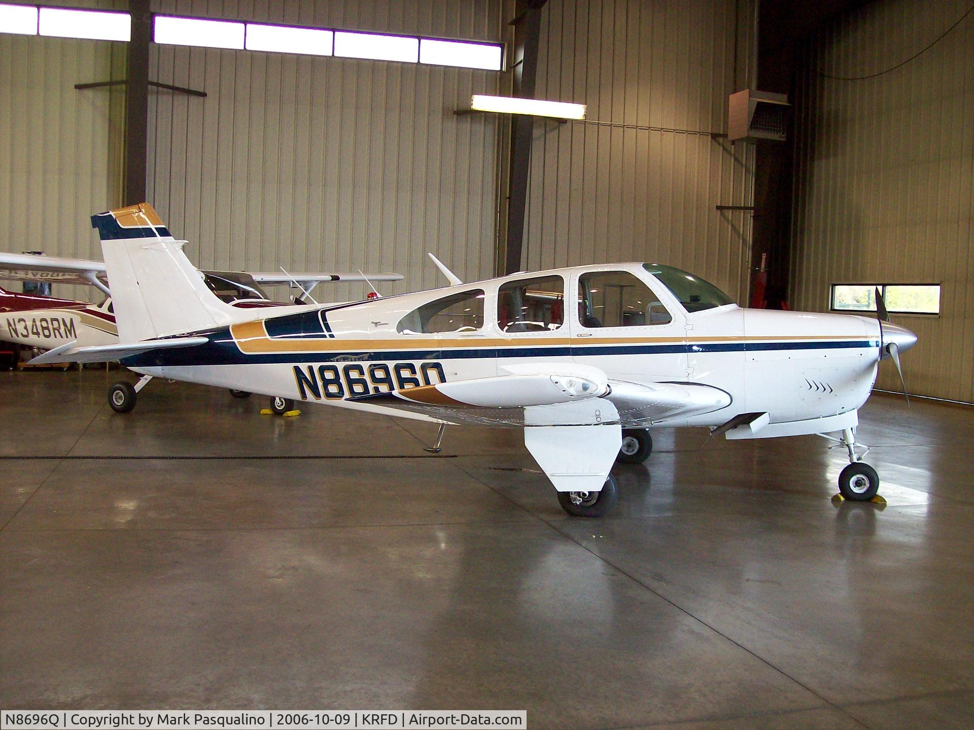 N8696Q, 1965 Beech 35-C33 Debonair C/N CD-938, Beech C33