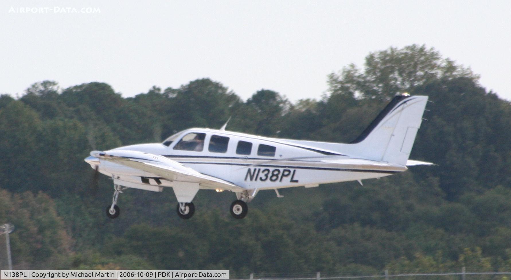 N138PL, 1986 Beech 58P Baron C/N TJ-482, Departing PDK enroute to SSI