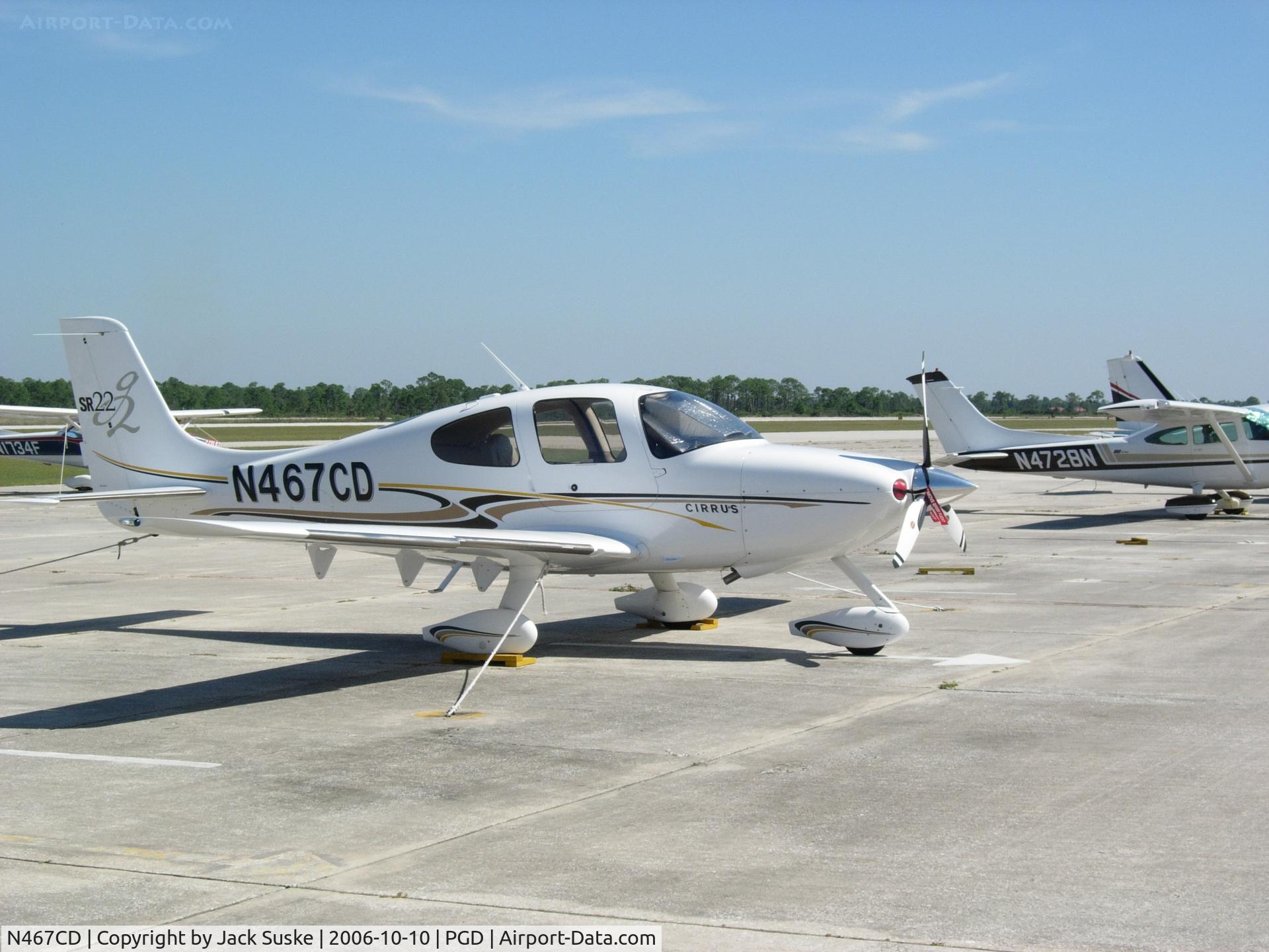N467CD, 2005 Cirrus SR22 C/N 1439, At ramp