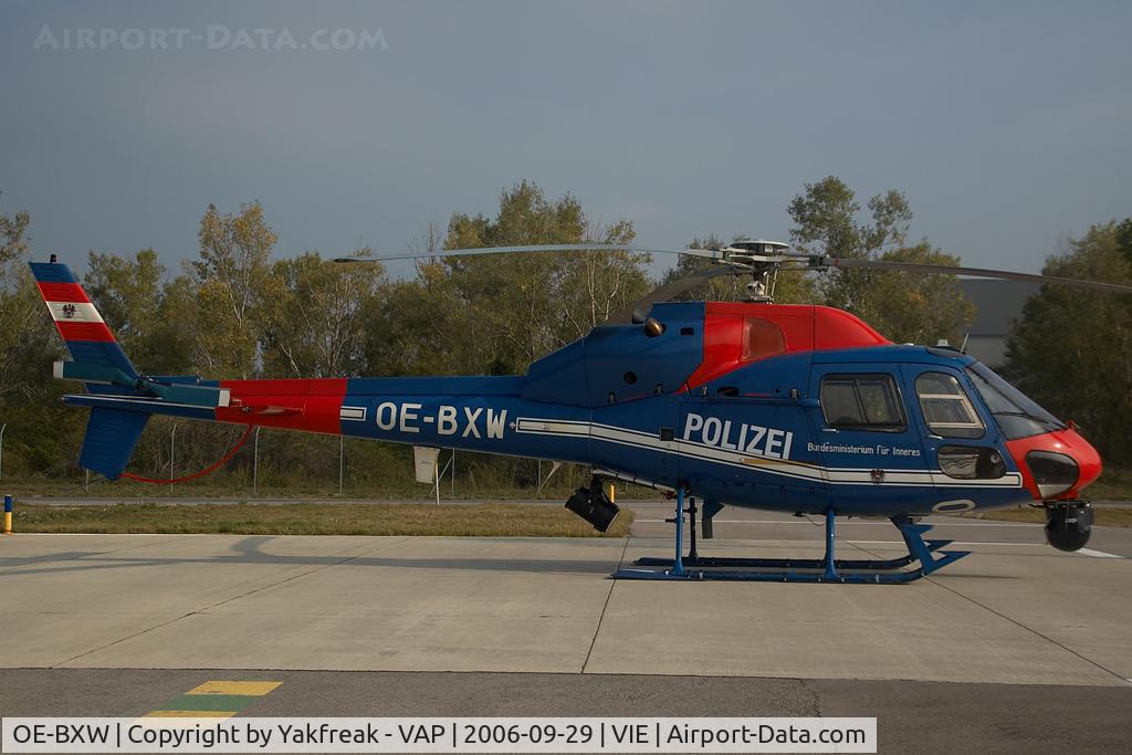 OE-BXW, Aerospatiale AS-355F-2 Ecureuil 2 C/N 5528, Police Helicopter