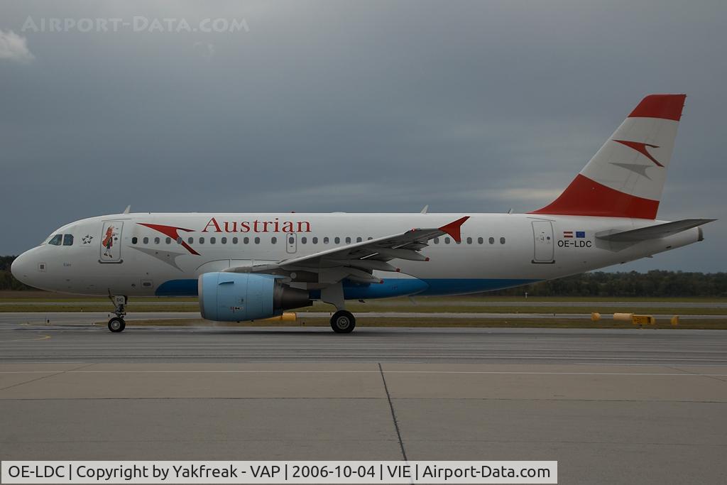 OE-LDC, 2004 Airbus A319-112 C/N 2262, Austrian Airlines Airbus 319 with Mozart sticker
