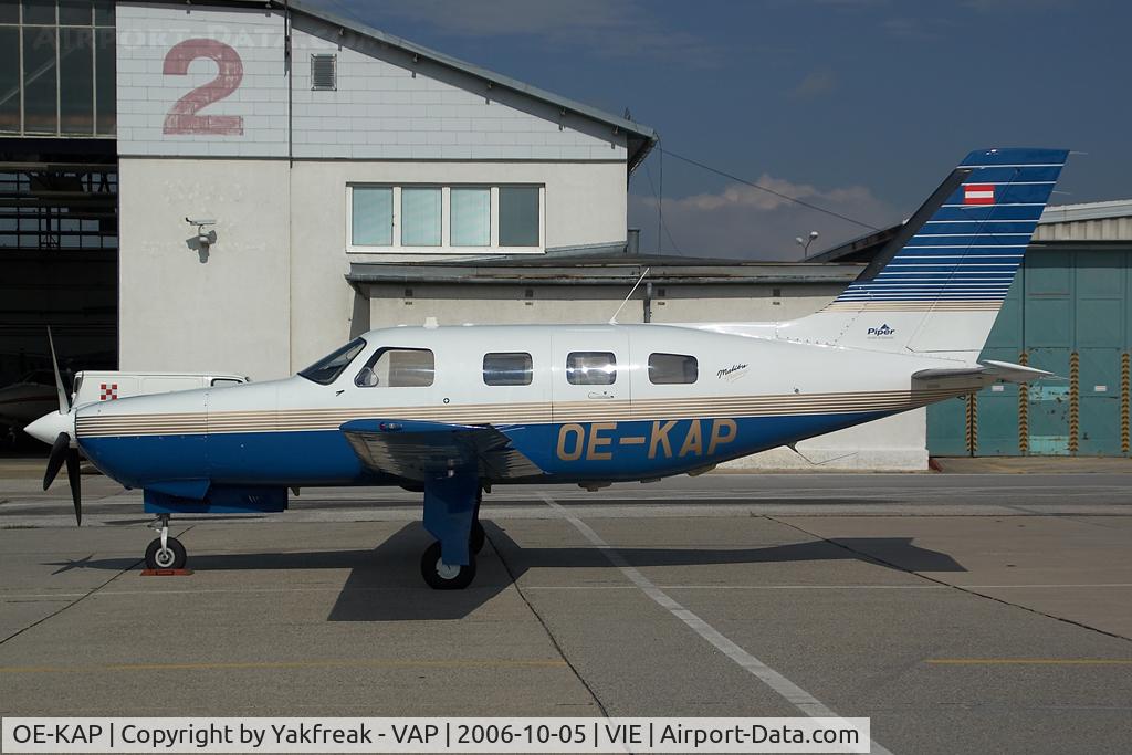 OE-KAP, Piper PA-46-350P Malibu Mirage C/N 46-36003, Piper 46 Malibu