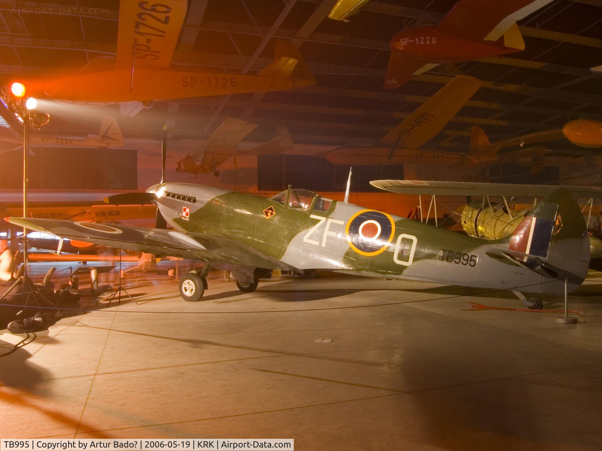 TB995, 1955 Supermarine 361 Spitfire LF.XVIe C/N CBAF.IX.3495, Spitfire