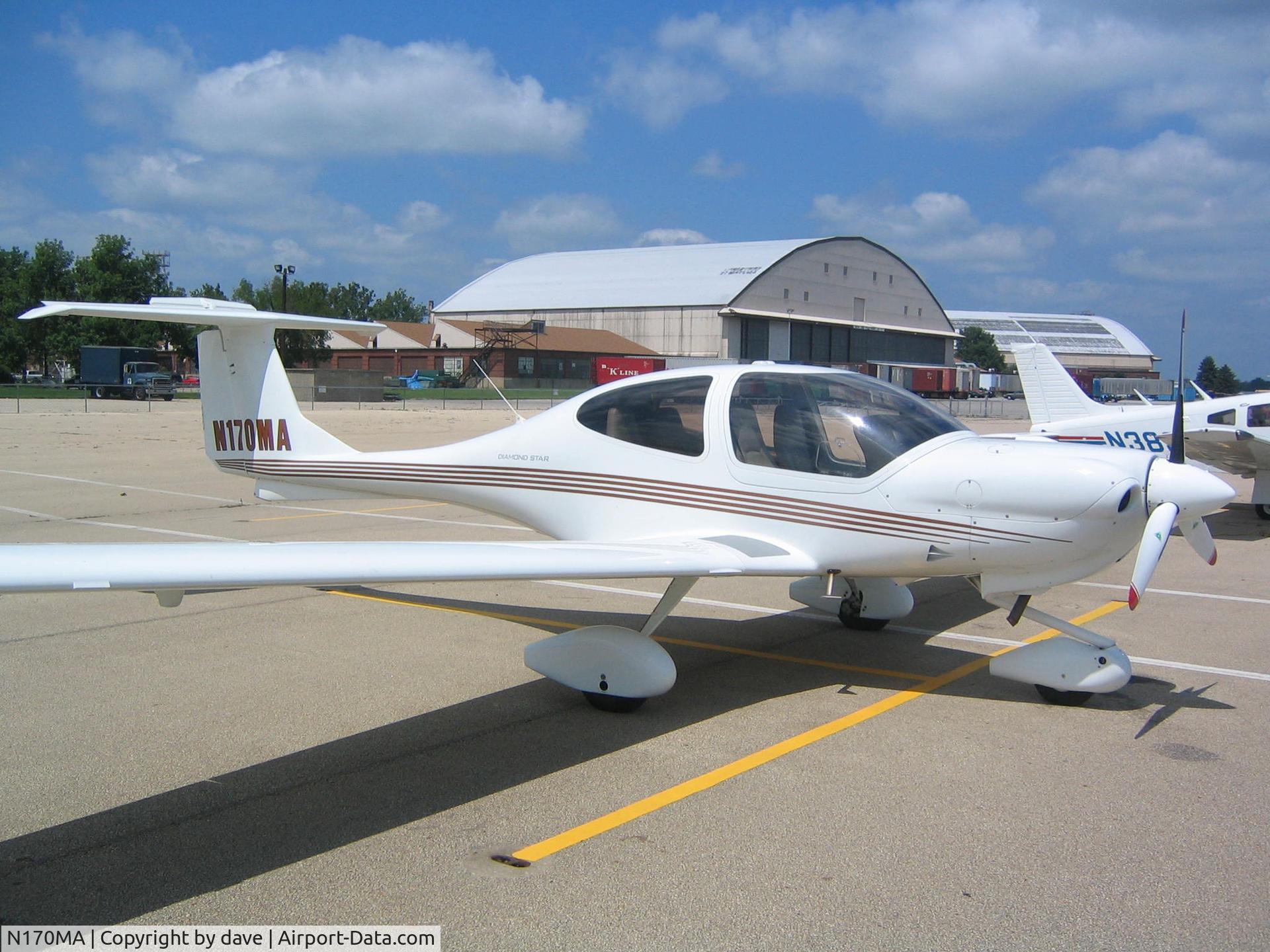N170MA, Diamond DA-40 Diamond Star C/N 40.272, 170MA with 400 hrs
