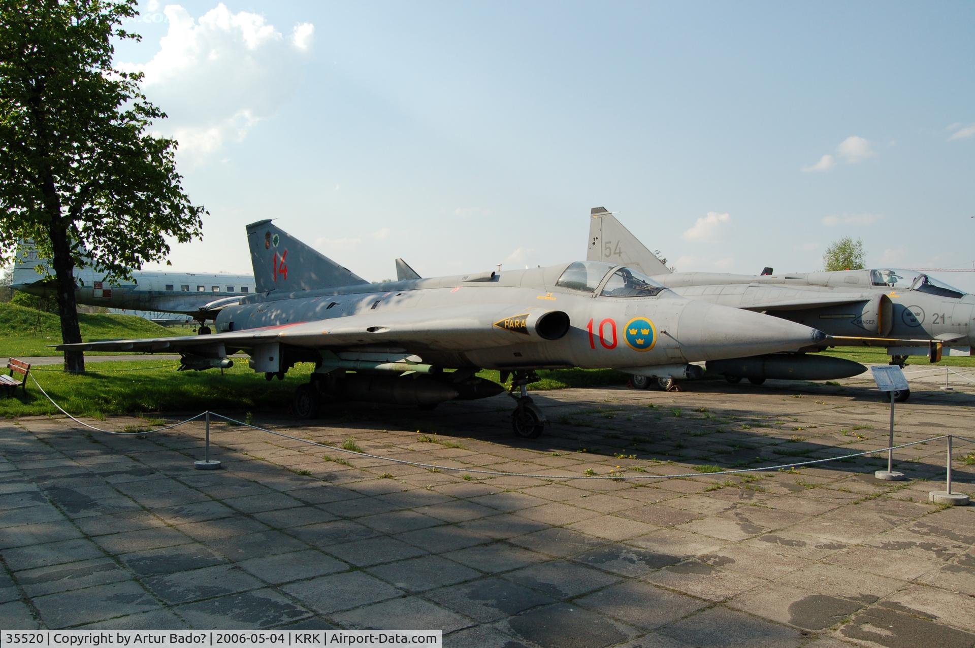 35520, Saab J-35F Draken C/N 35-520, Draken - Swedish Air Force