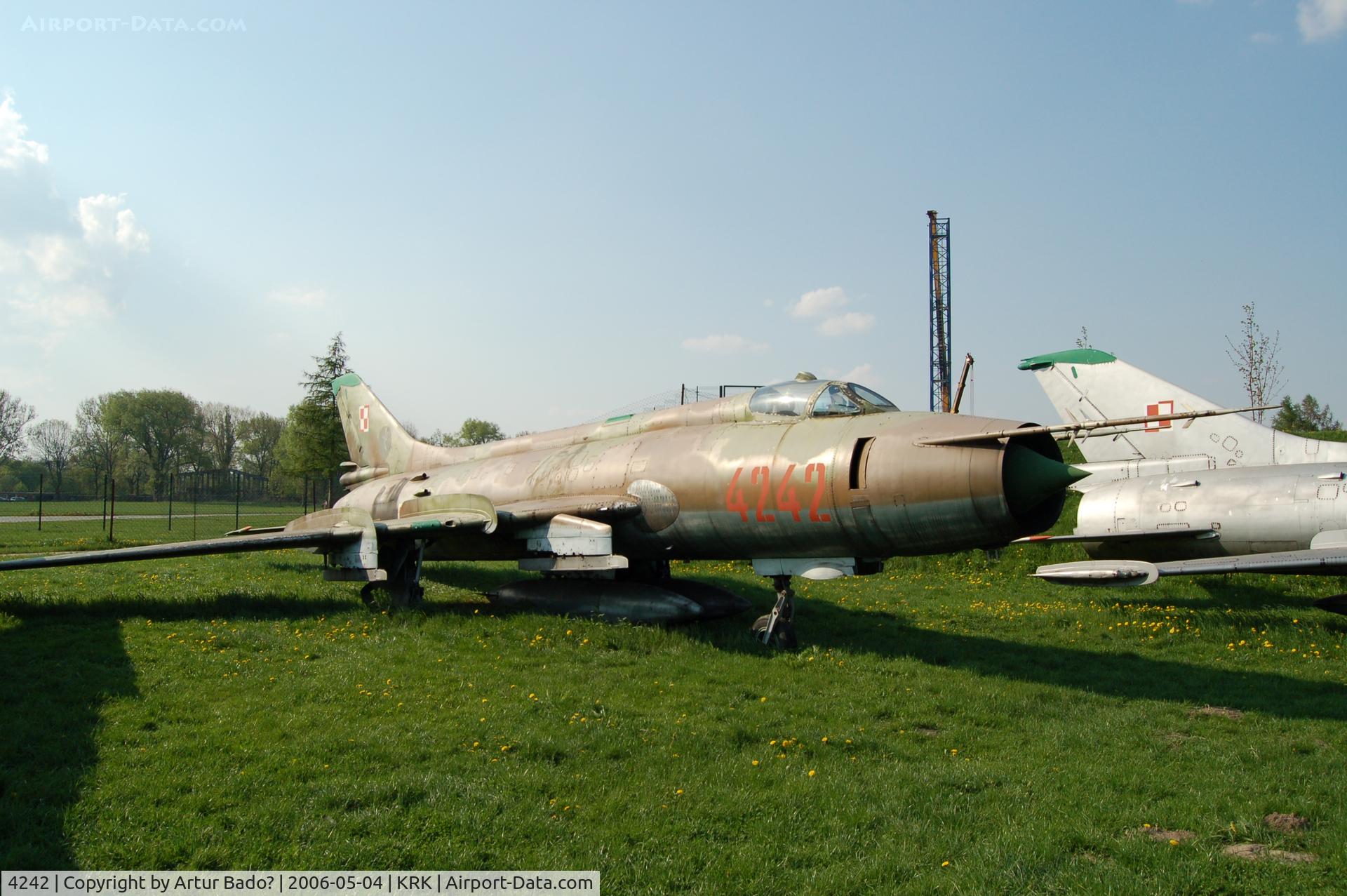 4242, Sukhoi Su-20 C/N 6602, Poland Air Force