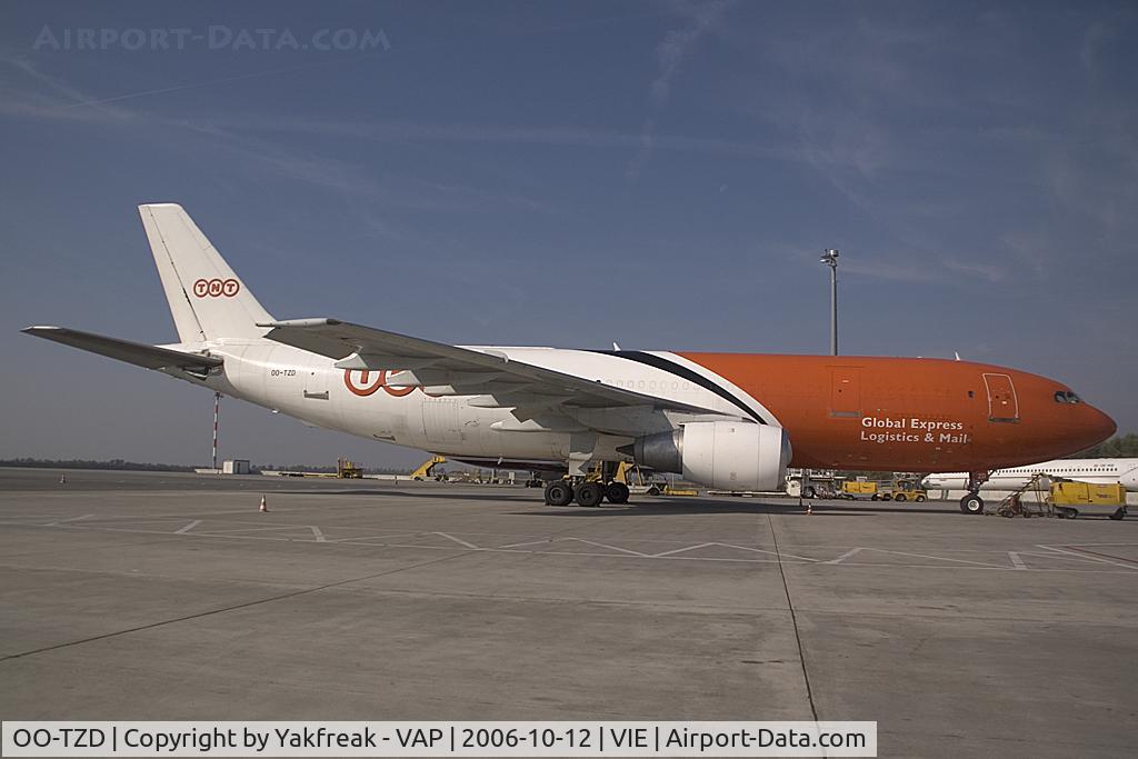 OO-TZD, 1983 Airbus A300B4-203(F) C/N 247, TNT Airbus 300F