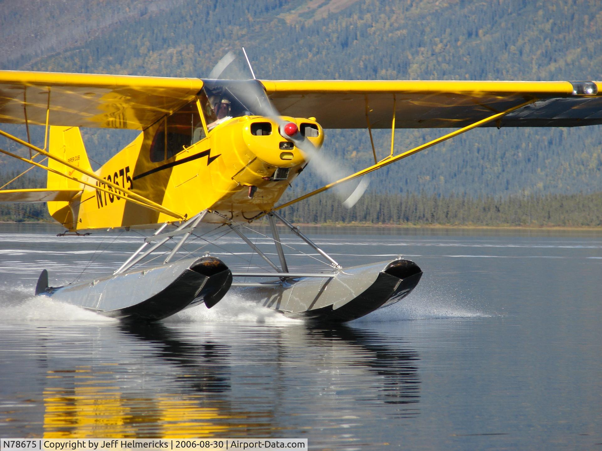 N78675, 1947 Piper PA-11 Cub Special C/N 11-1436, PA-11 Cub Special on Edo 1400's  Walker Lake, AK  August 2006