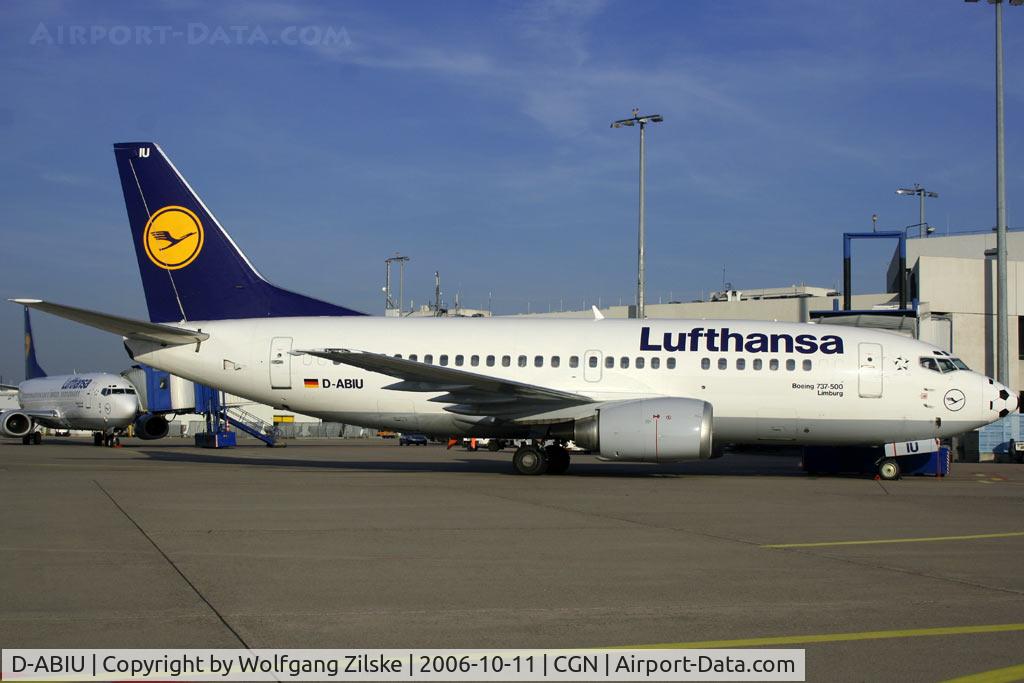 D-ABIU, 1991 Boeing 737-530 C/N 24944, soccernose