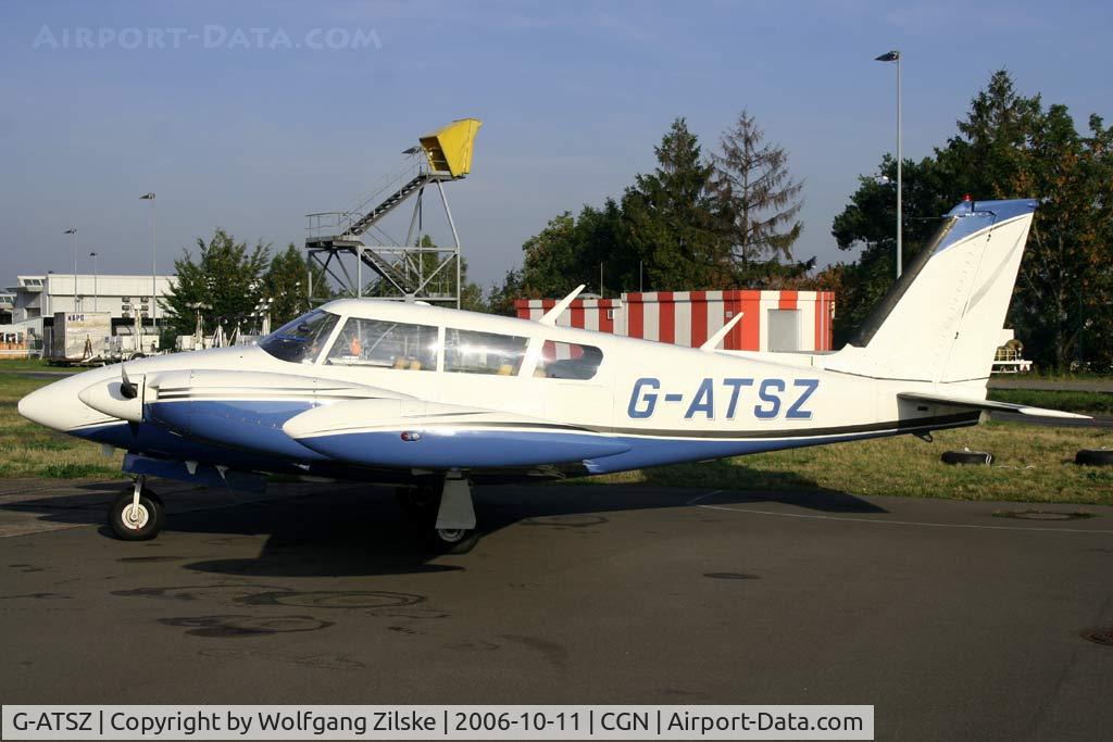 G-ATSZ, 1966 Piper PA-30 Twin Comanche Twin Comanche C/N 30-1002, visitor