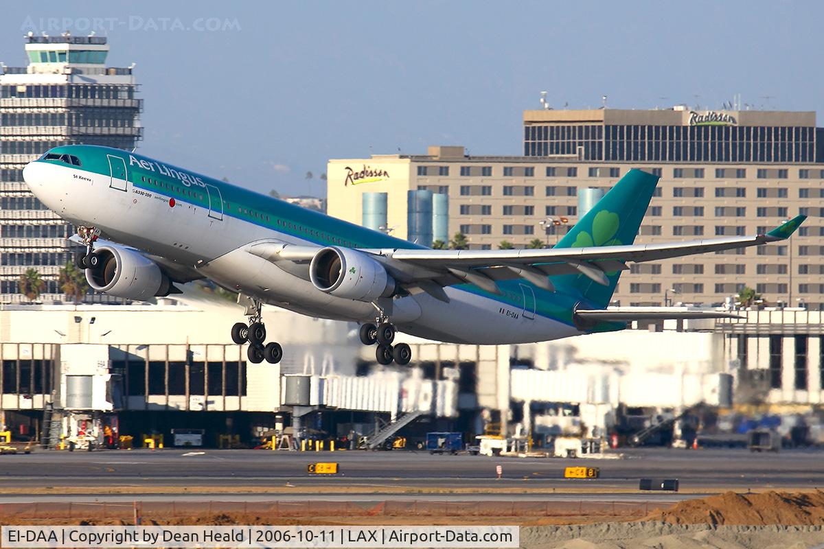 EI-DAA, 2001 Airbus A330-202 C/N 397, Aer Lingus EI-DAA (FLT EIN144) departing RWY 25R enroute to Dublin (EIDW).
