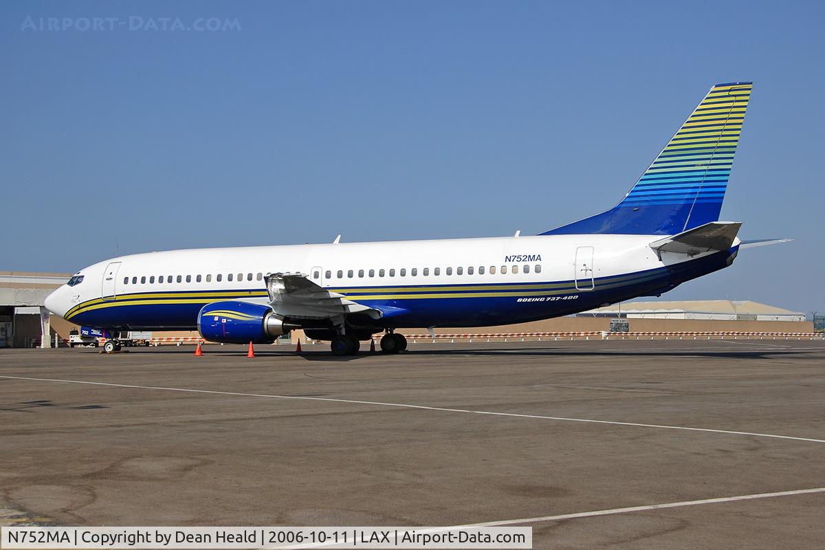 N752MA, 1996 Boeing 737-48E C/N 28198, Miami Air International N752MA provided charter service for the New York Islanders NHL hockey team, who were in town to play the Los Angeles Kings.
