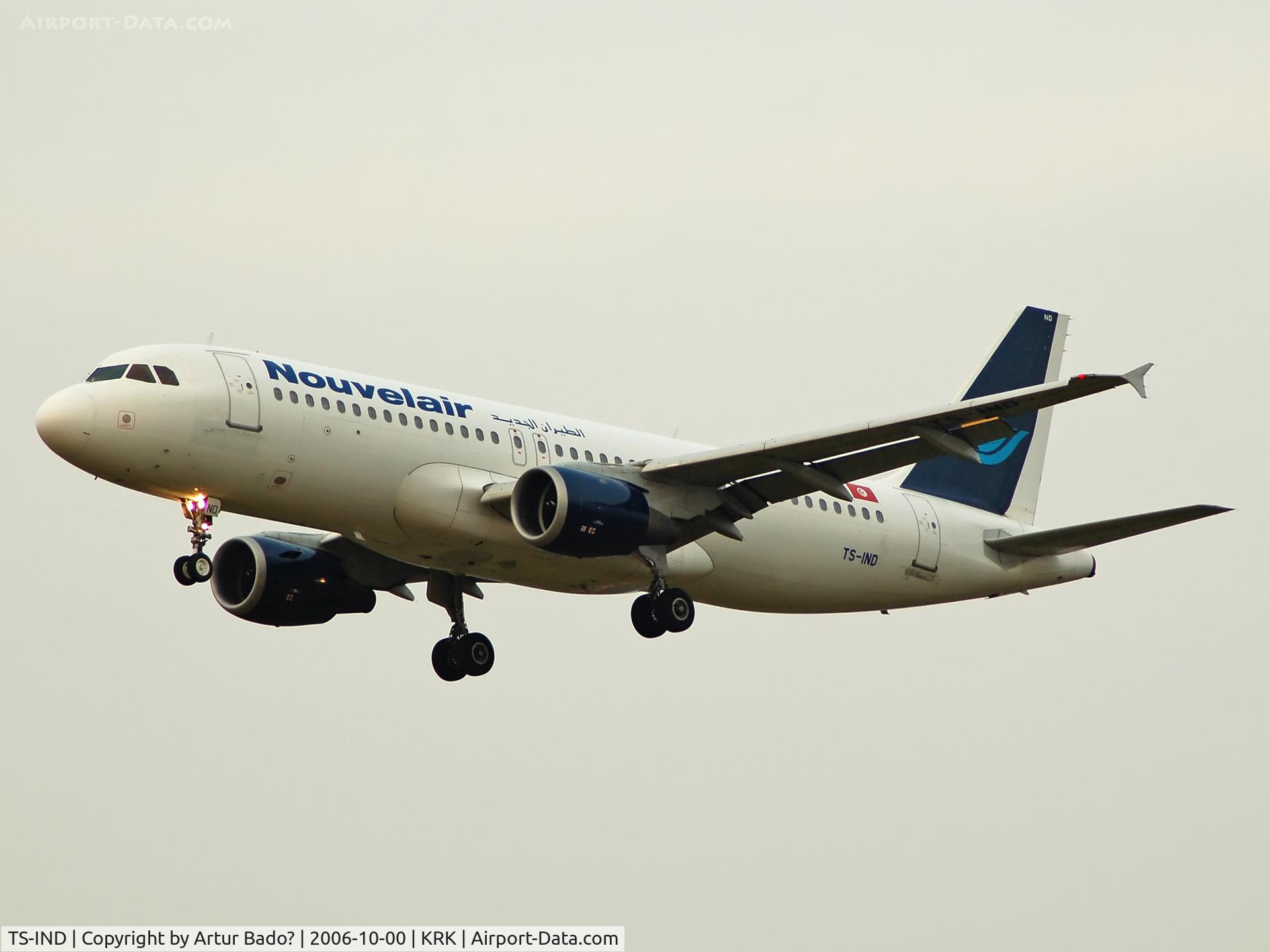 TS-IND, 1992 Airbus A320-212 C/N 348, Nouvelair - Airbus A320
