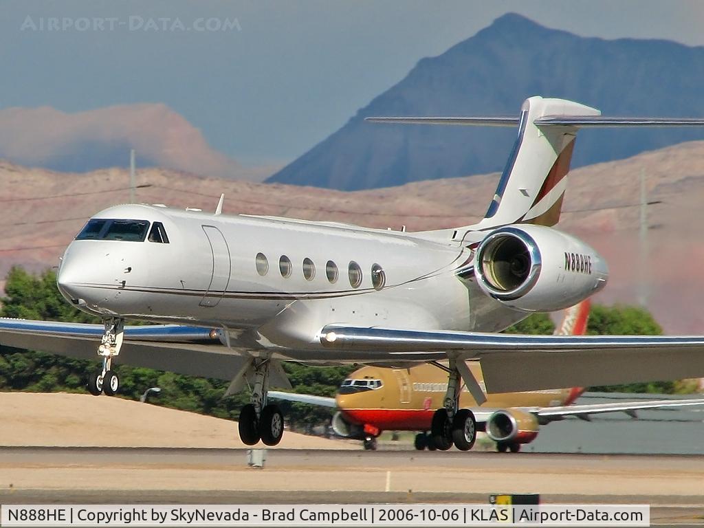 N888HE, 2001 Gulfstream Aerospace G-V C/N 638, Harrah's / 2001 Gulfstream Aerospace G-V