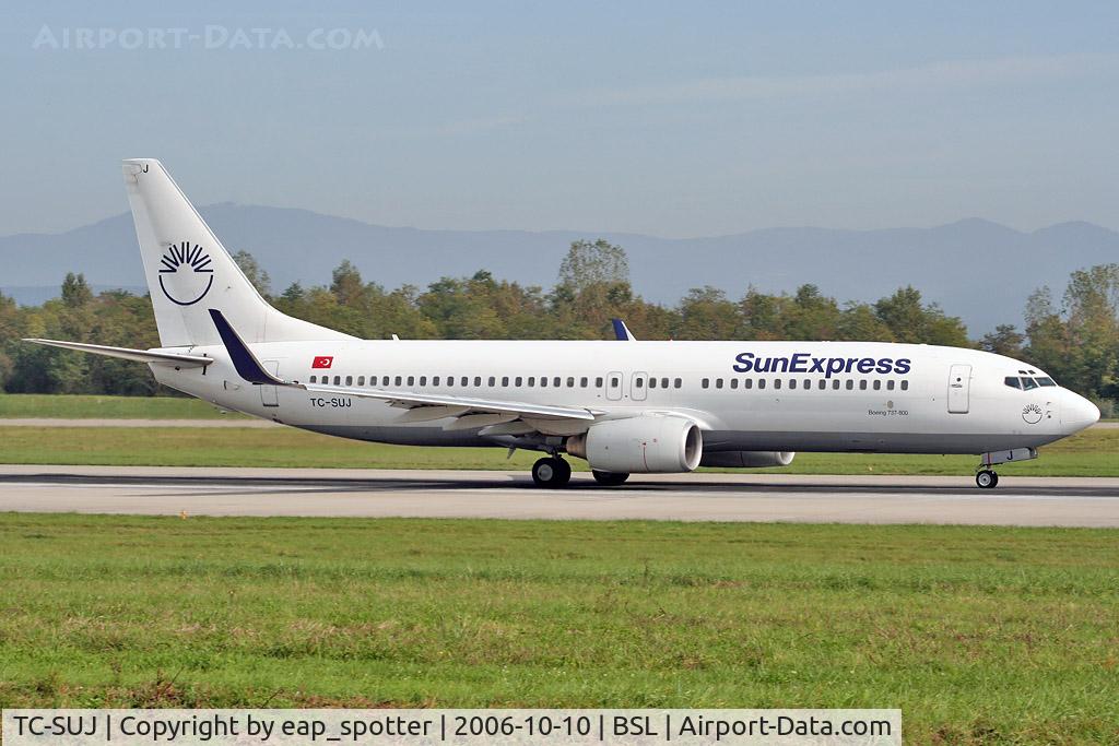 TC-SUJ, 2003 Boeing 737-8CX C/N 32368/1289, departing runway 16 to Antalya