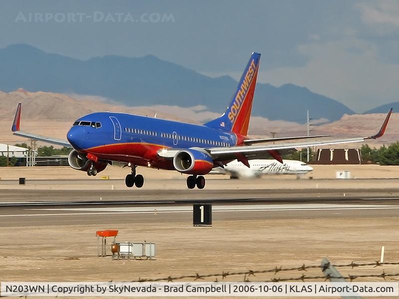 N203WN, 2005 Boeing 737-7H4 C/N 32483, Southwest Airlines / 2005 Boeing 737-7H4