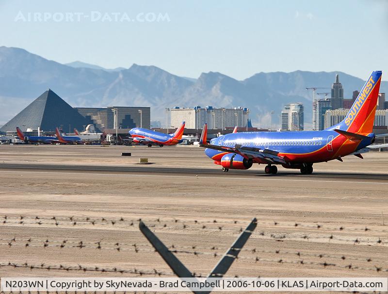 N203WN, 2005 Boeing 737-7H4 C/N 32483, Southwest Airlines / 2005 Boeing 737-7H4