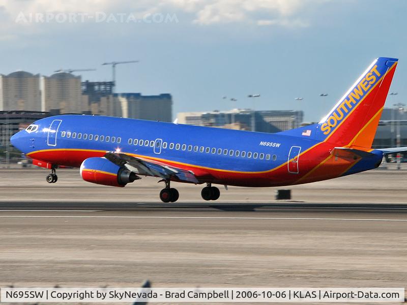N695SW, 1986 Boeing 737-3Q8 C/N 23506, Southwest Airlines / 1986 Boeing 737-3Q8