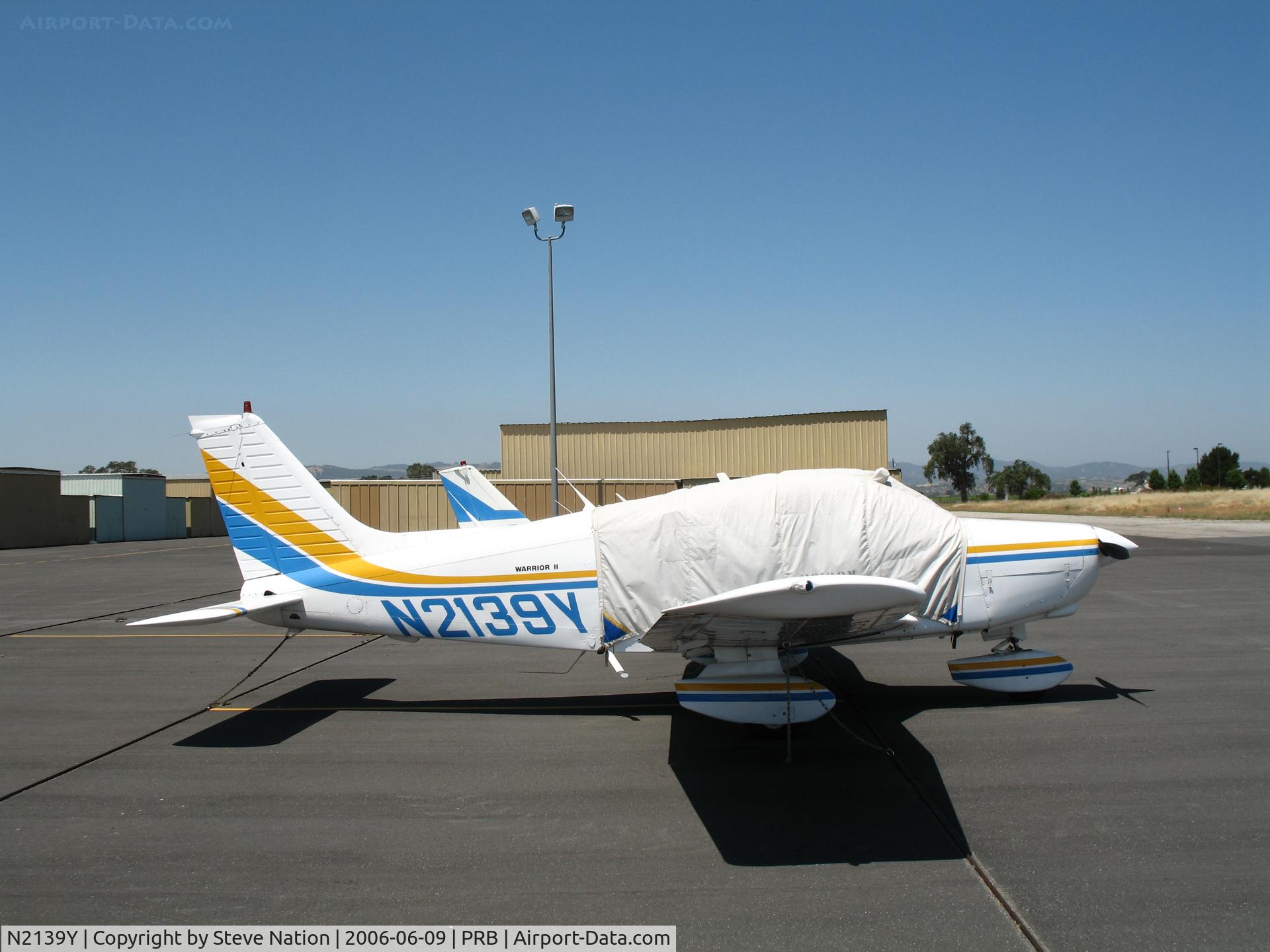 N2139Y, 1979 Piper PA-28-161 C/N 28-7916371, 1979 Piper PA-28-161 with cockpit cover @ Paso Robles Municipal, CA