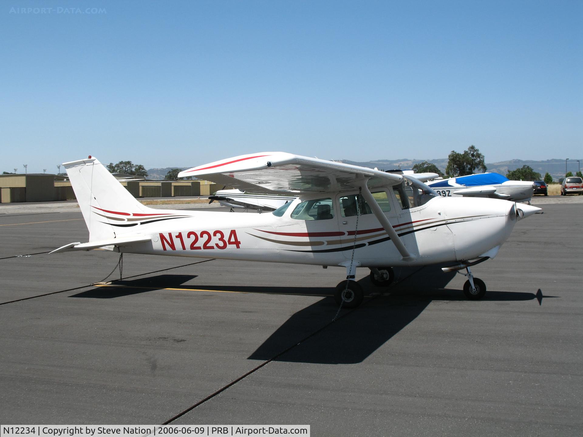 N12234, 1973 Cessna 172M C/N 17261896, 1973 Cessna 172M @ Paso Robles Municipal, CA