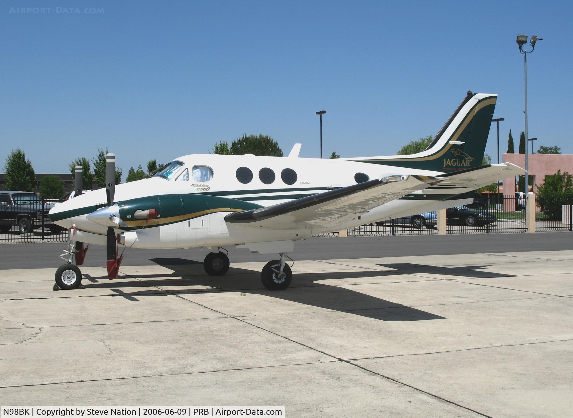 N98BK, 1998 Raytheon C90A King Air C/N LJ-1522, Mid-State Bank & Trust 1988 Beech C90A KIng Air (Jaguar TL) @ Paso Robles Municipal, CA