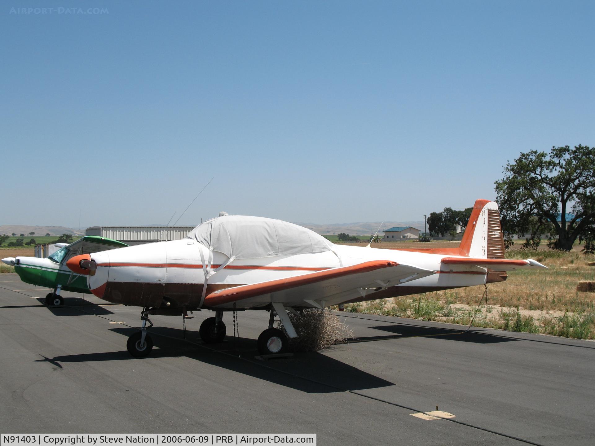 N91403, 1946 North American Navion C/N NAV-4-76, 1946 Ryan Navion with canopy cover @ Paso Robles Municipal, CA