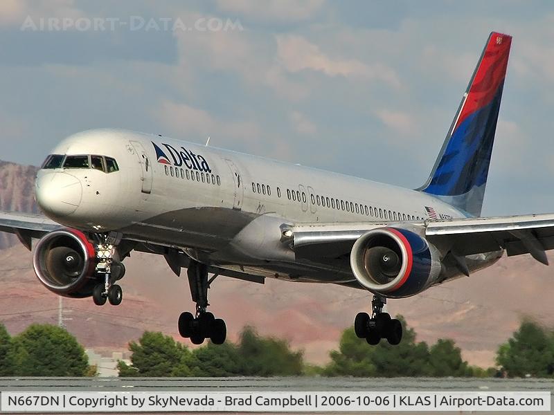 N667DN, 1991 Boeing 757-232 C/N 25035, Delta Airlines / 1991 Boeing 757-232