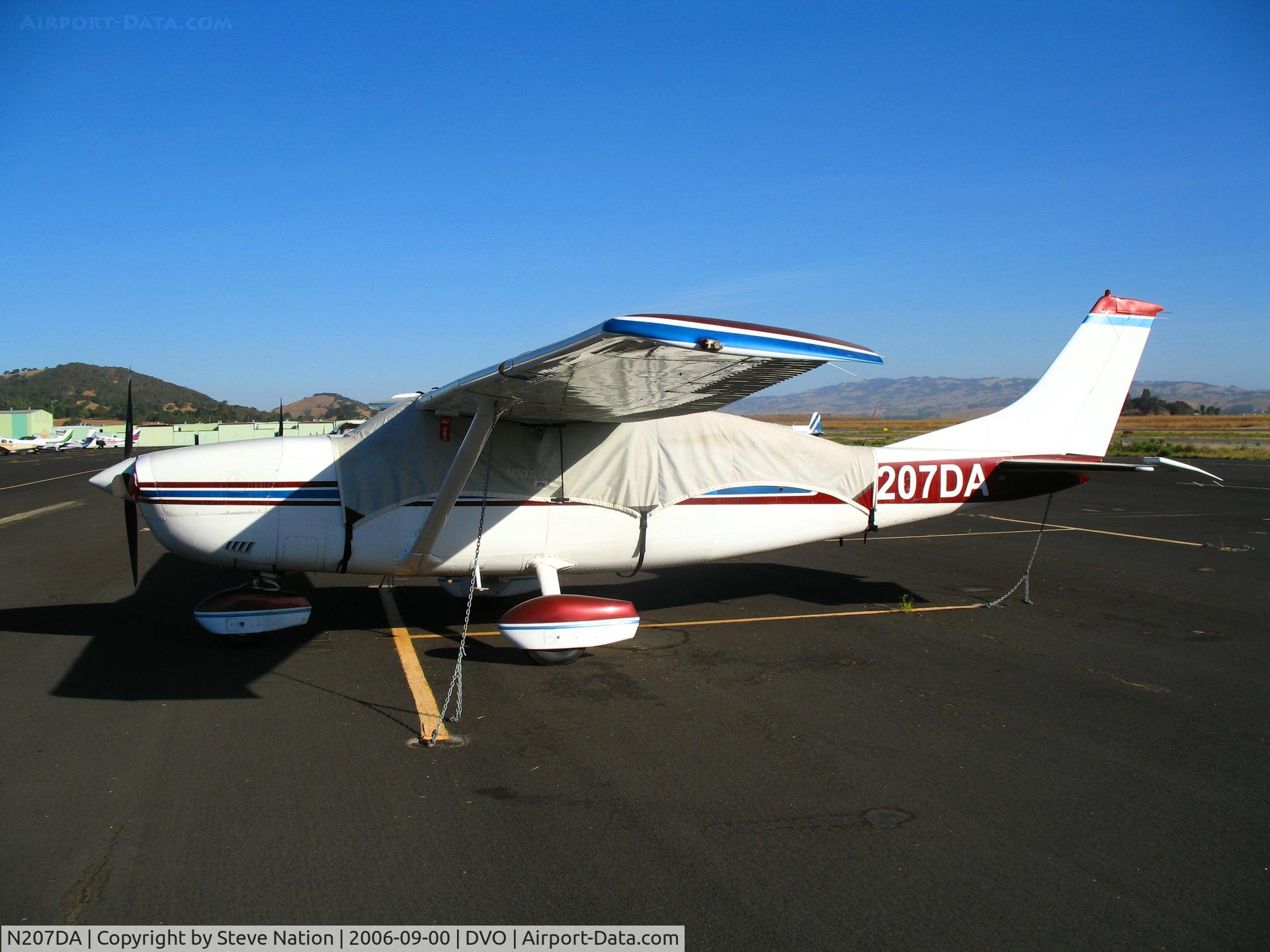 N207DA, 1980 Cessna T207A C/N 20700607, 1980 Cessna T207A (with cockpit cover) @ Gnoss Field (Novato), CA
