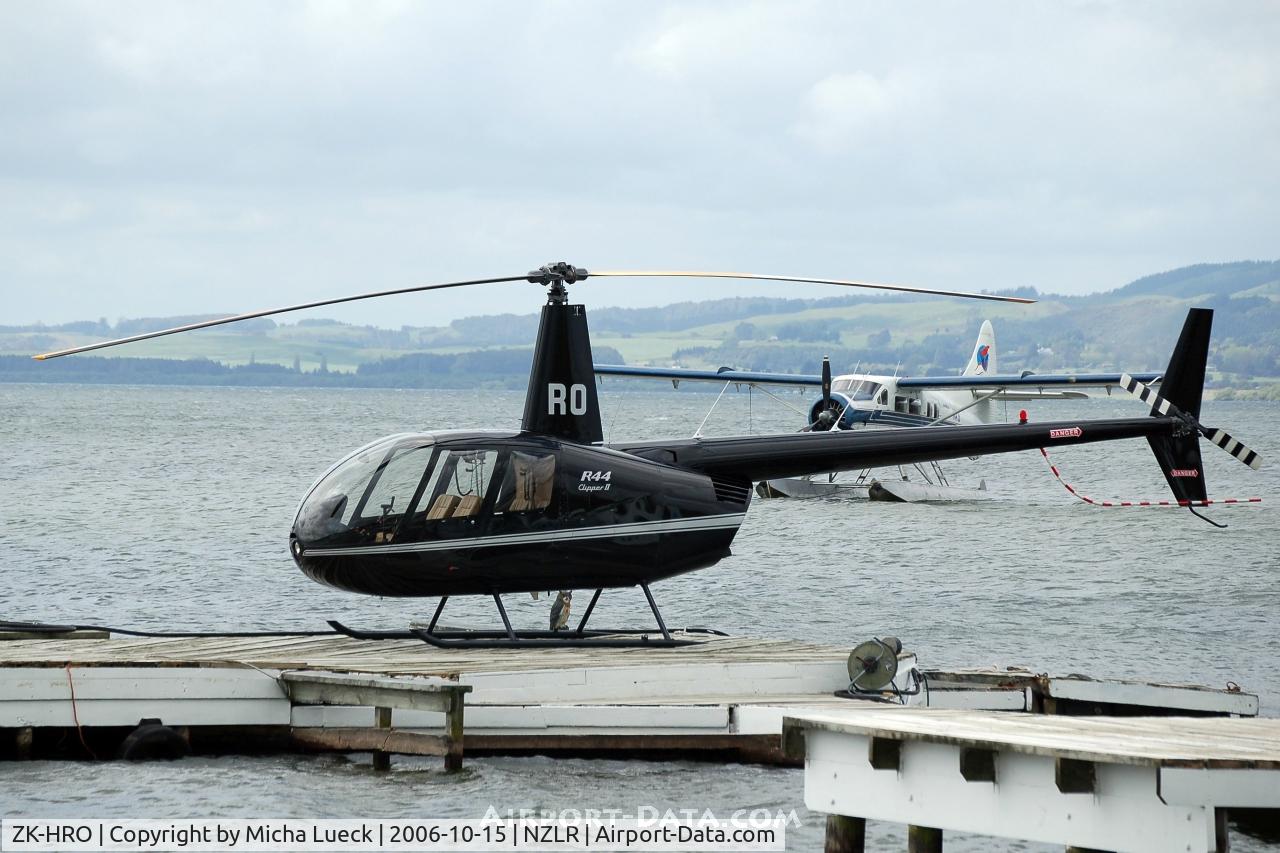 ZK-HRO, 2006 Robinson R44 II C/N 10986, Chopper operating for volcanic flightseeing from Lake Rotorua, New Zealand