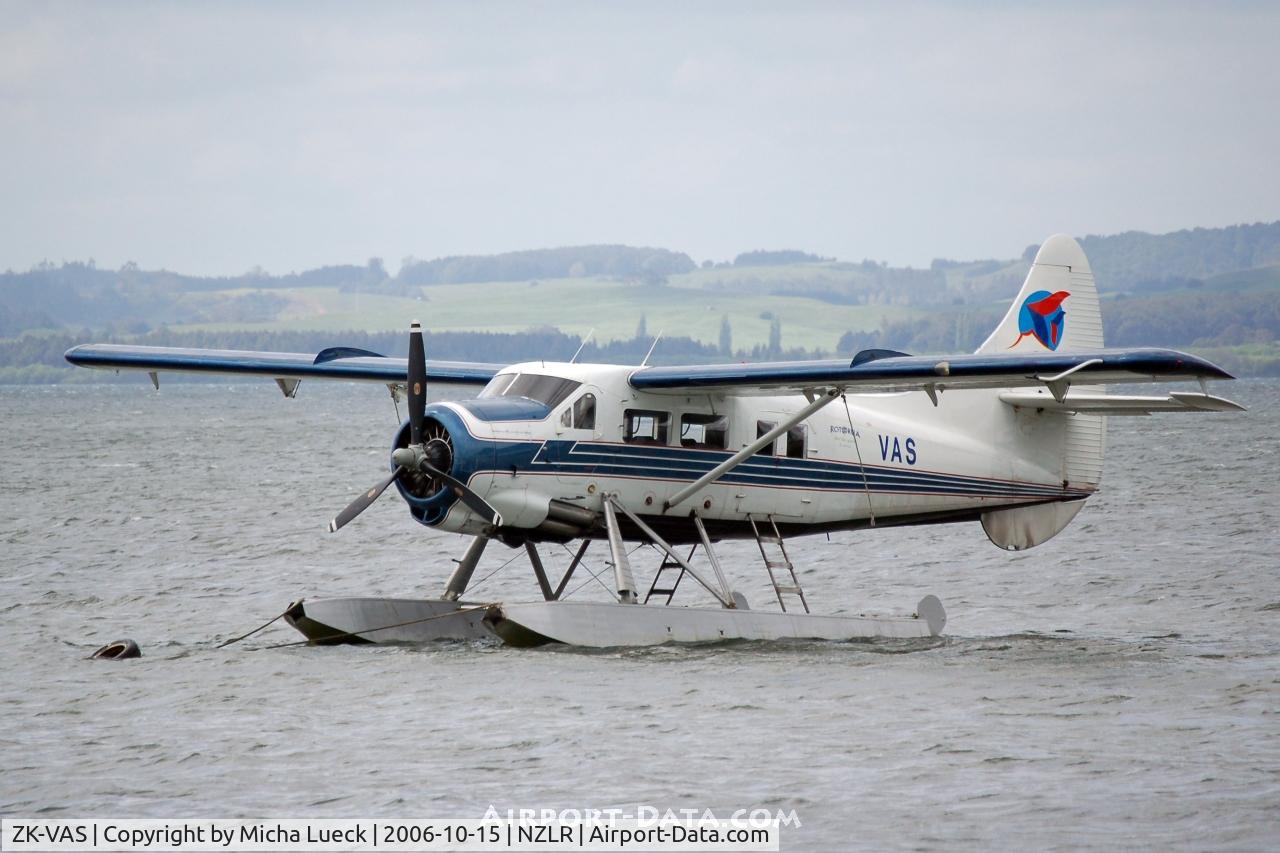 ZK-VAS, 1954 De Havilland Canada DHC-3 Otter Otter C/N 35, Volcanic Air Safaris - moored on Lake Rotorua, New Zealand