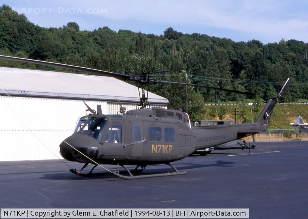 N71KP, 1970 Bell UH-1H Iroquois C/N 12619, Fairly fresh from the Army