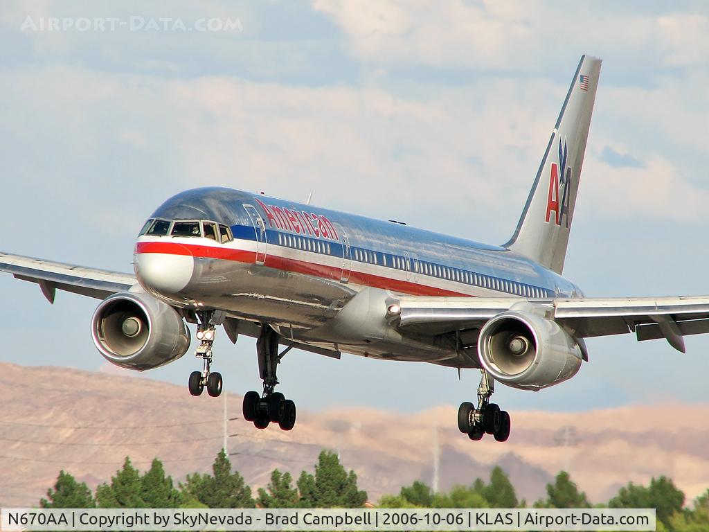 N670AA, 1992 Boeing 757-223 C/N 25335, American Airlines / 1992 Boeing 757-223