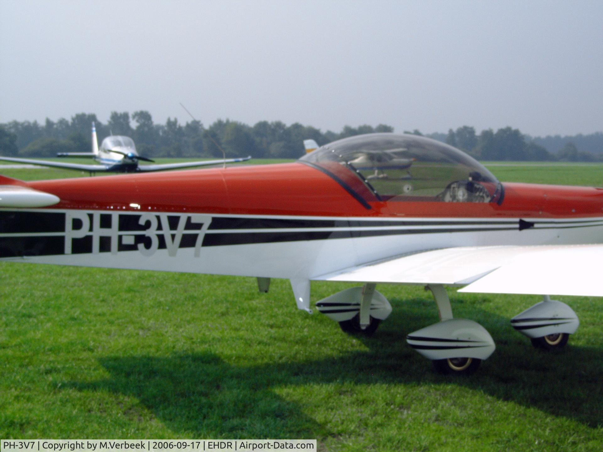 PH-3V7, 2004 Zenair CH-601XL Zodiac C/N 6-9572, photo-1 PH-3V7