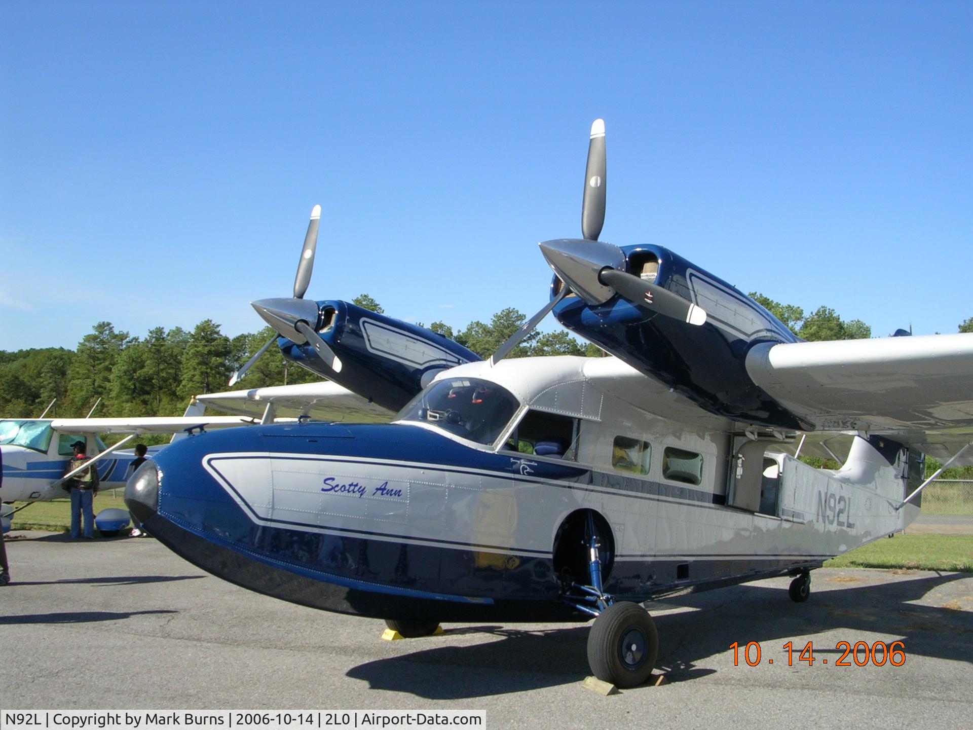 N92L, 1944 Grumman G-44 Widgeon C/N 1372, Seen at Pineville, LA Fly-in