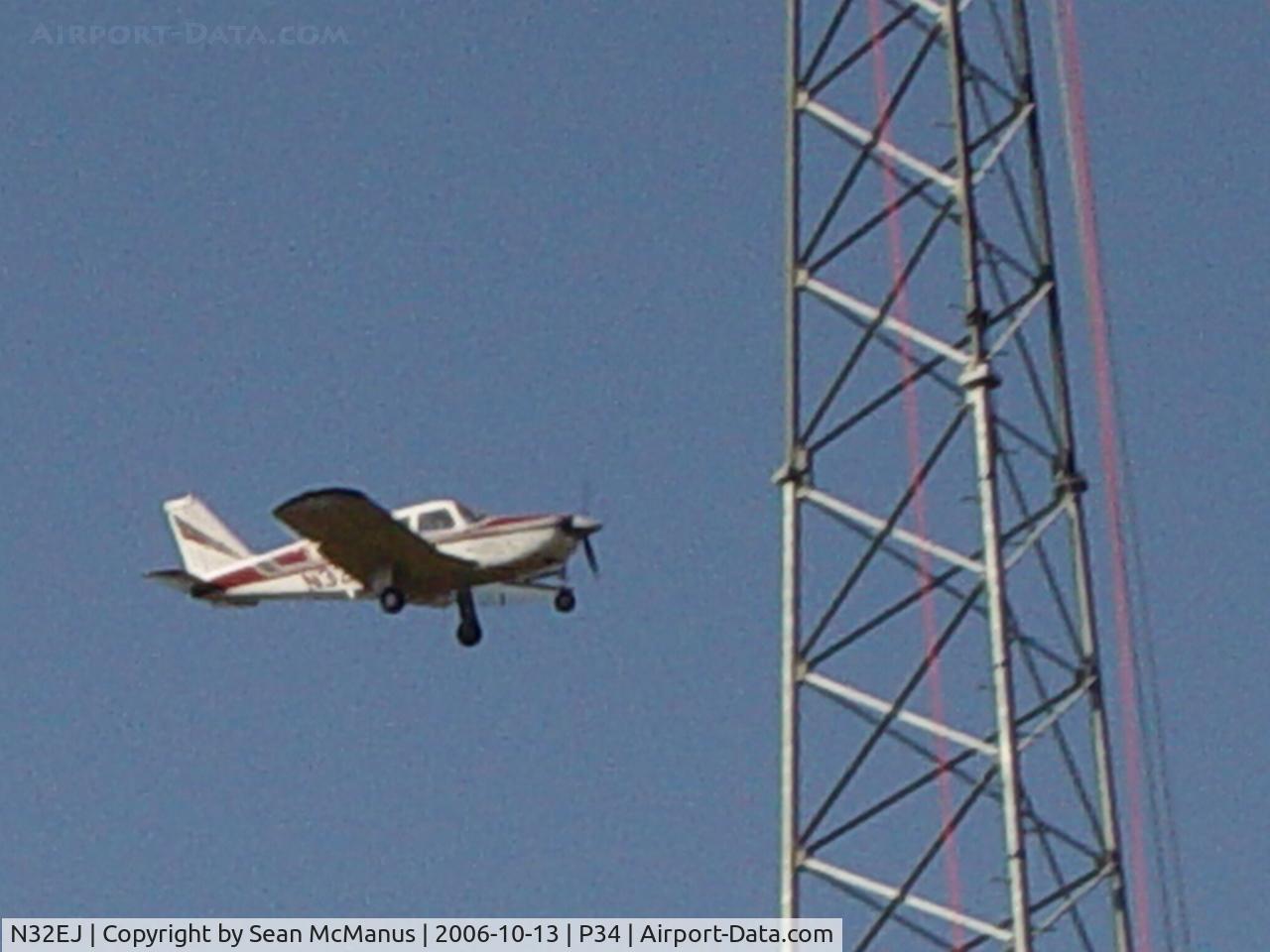 N32EJ, 1967 Piper PA-28R-180 Cherokee Arrow C/N 28R-30287, Check this out nearby tower P34