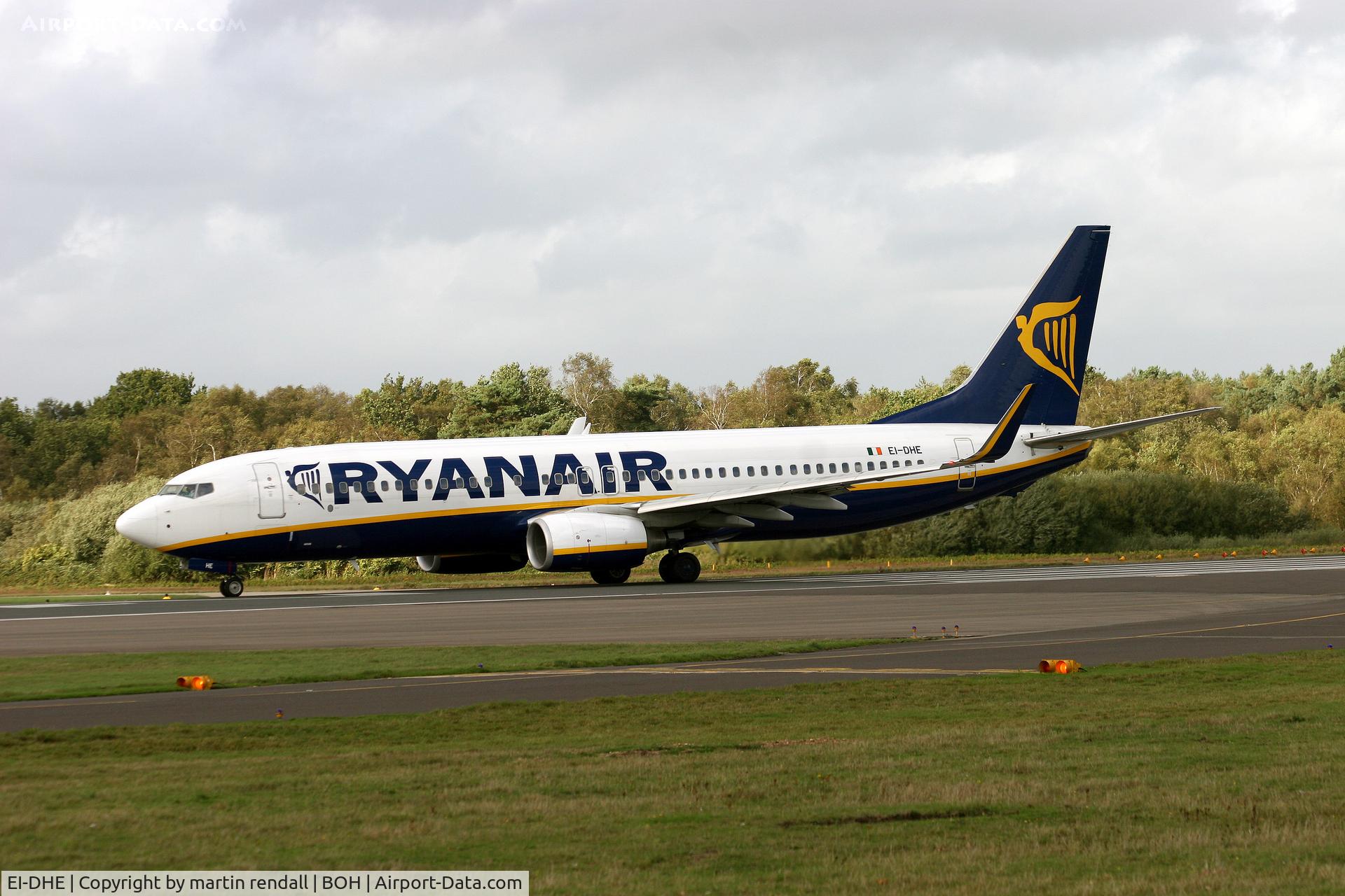 EI-DHE, 2005 Boeing 737-8AS C/N 33574, B737