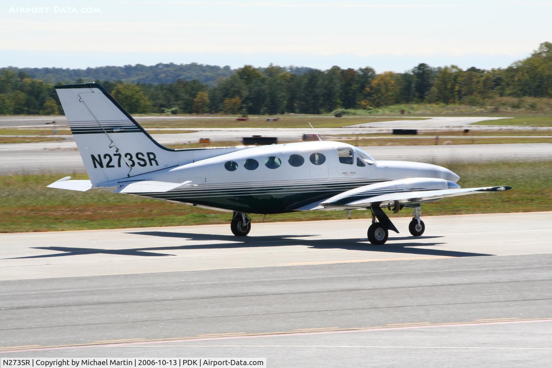 N273SR, 1979 Cessna 414A Chancellor C/N 414A0458, Taxing to Runway 2R