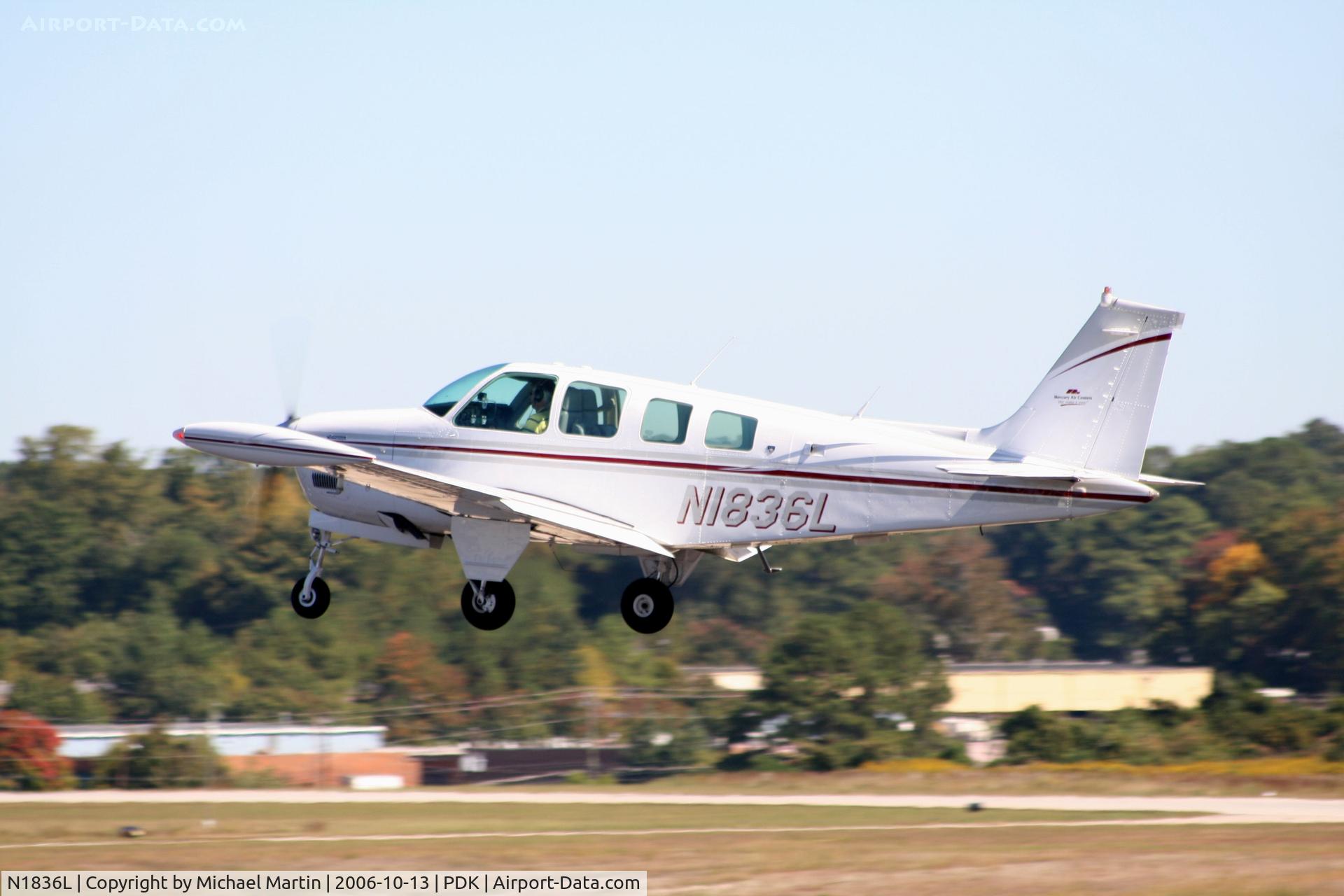 N1836L, 1977 Beech A36 Bonanza 36 C/N E-1111, Departing Runway 34